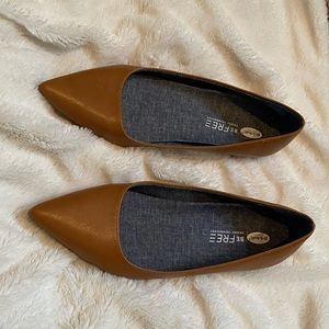 Dr. Scholl’s brown flats
